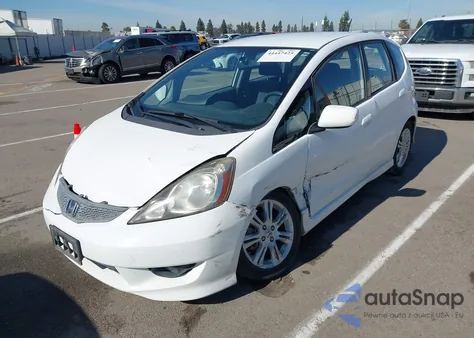 2010 Honda Fit Sport из США, поврежденный, VIN JHMGE8H43AC009845